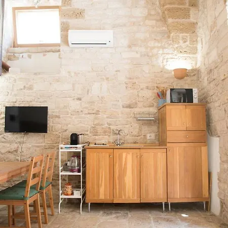 Piazza Duomo - Medieval Puglia'S House Giovinazzo Exterior photo