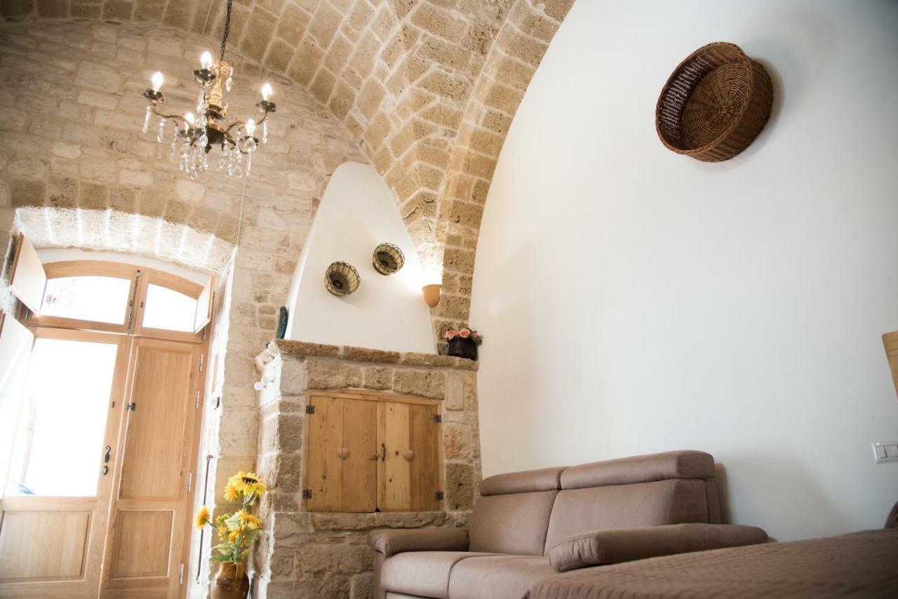 Apartment Piazza Duomo - Medieval Puglia's House *