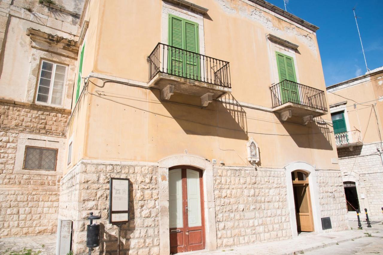 Piazza Duomo - Medieval Puglia's House * Giovinazzo
