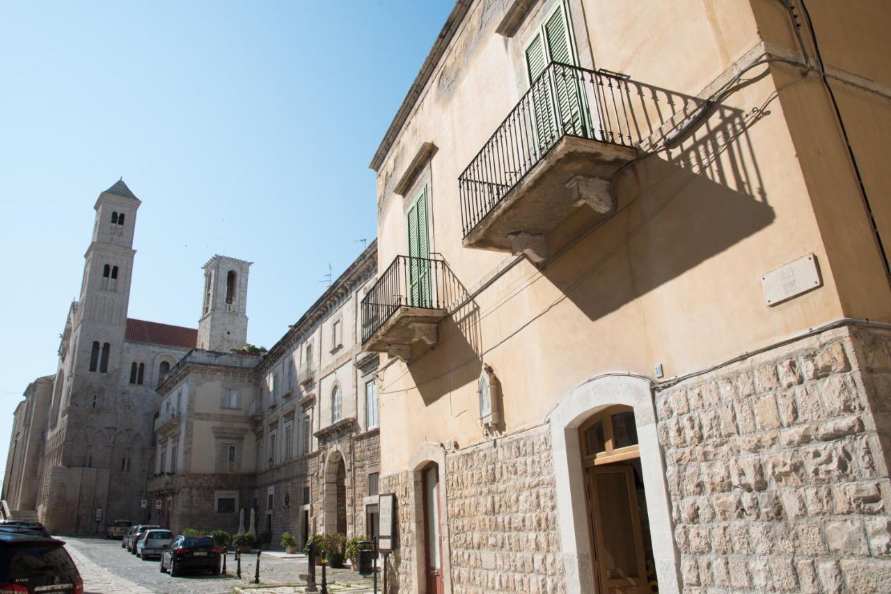Apartment Piazza Duomo - Medieval Puglia's House Giovinazzo