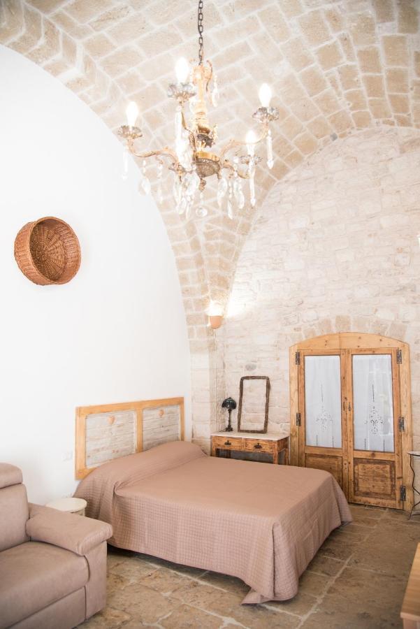 Piazza Duomo - Medieval Puglia's House * Giovinazzo