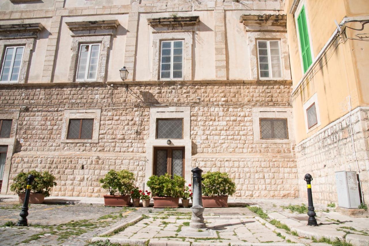 Piazza Duomo - Medieval Puglia's House Giovinazzo